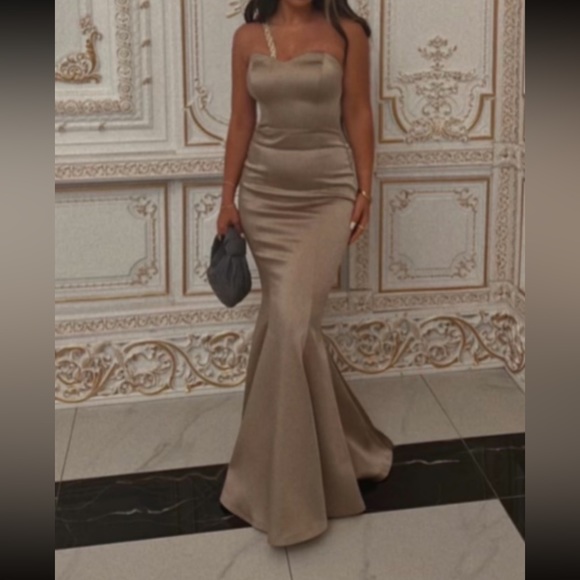 Beautiful classy dress! Was worn only once, gray size 36 Small - Picture 5 of 5